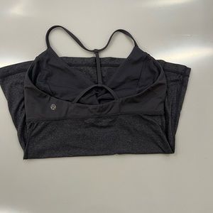 Lululemon gray tank. I think it is a size 6. In EUC